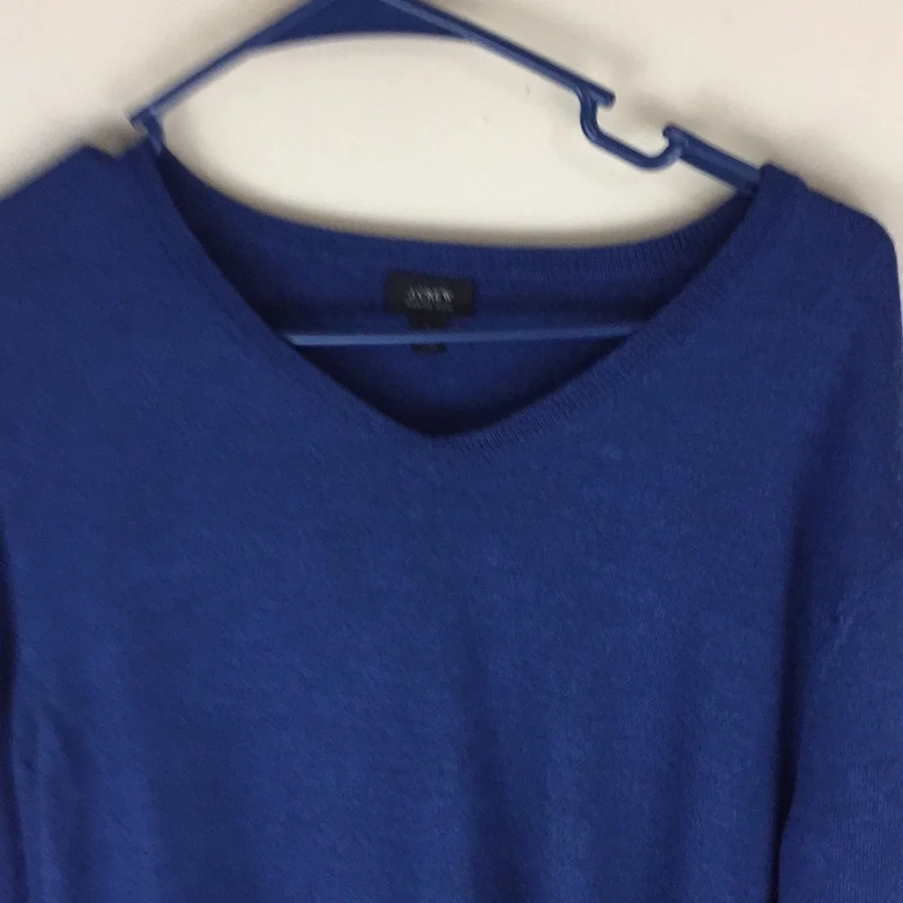 J Crew Blue Merino Wool V-Neck Lightweight Sweater Size Large